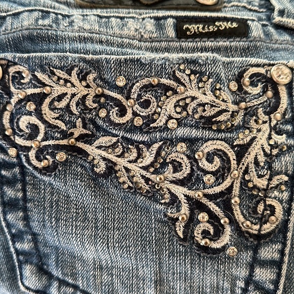 Miss Me Jeans - Picture 9 of 9